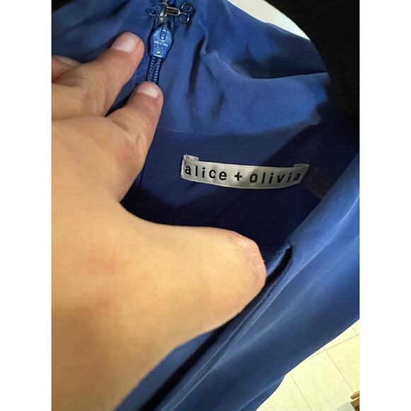 alice + olivia Cassidy sleeveless silk dress in Blue Size XS✨ - Picture 6 of 11